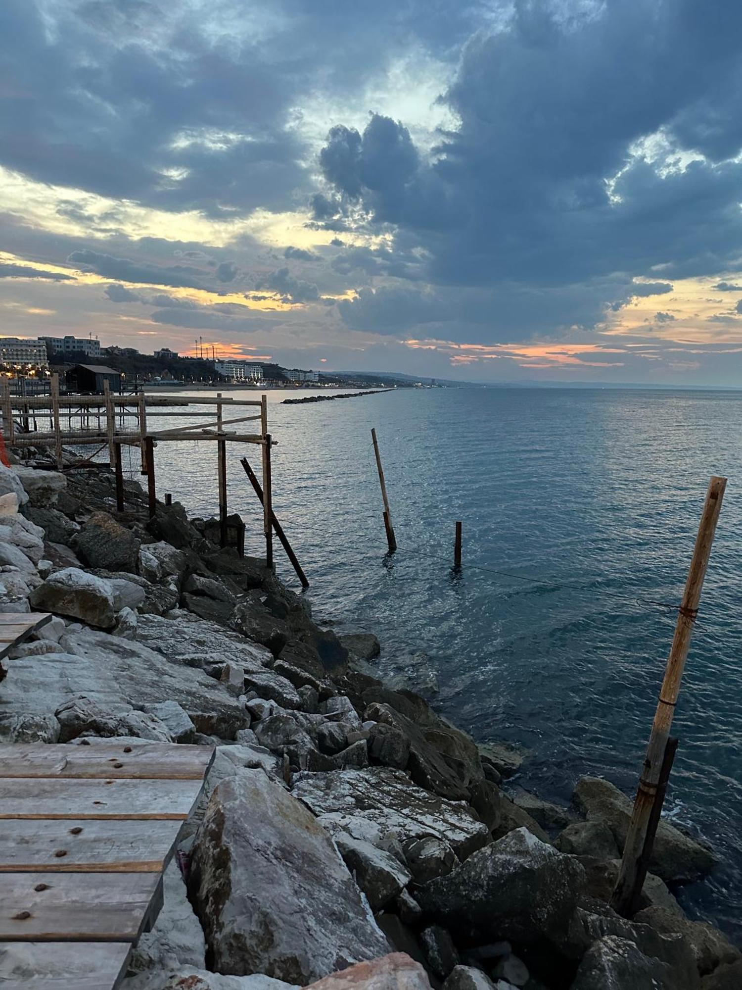 Elite Suite Home Termoli Buitenkant foto